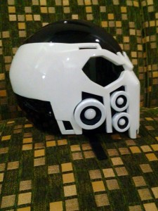 Helm Setan Jalanan prototype produksi Danny Ardiyanto